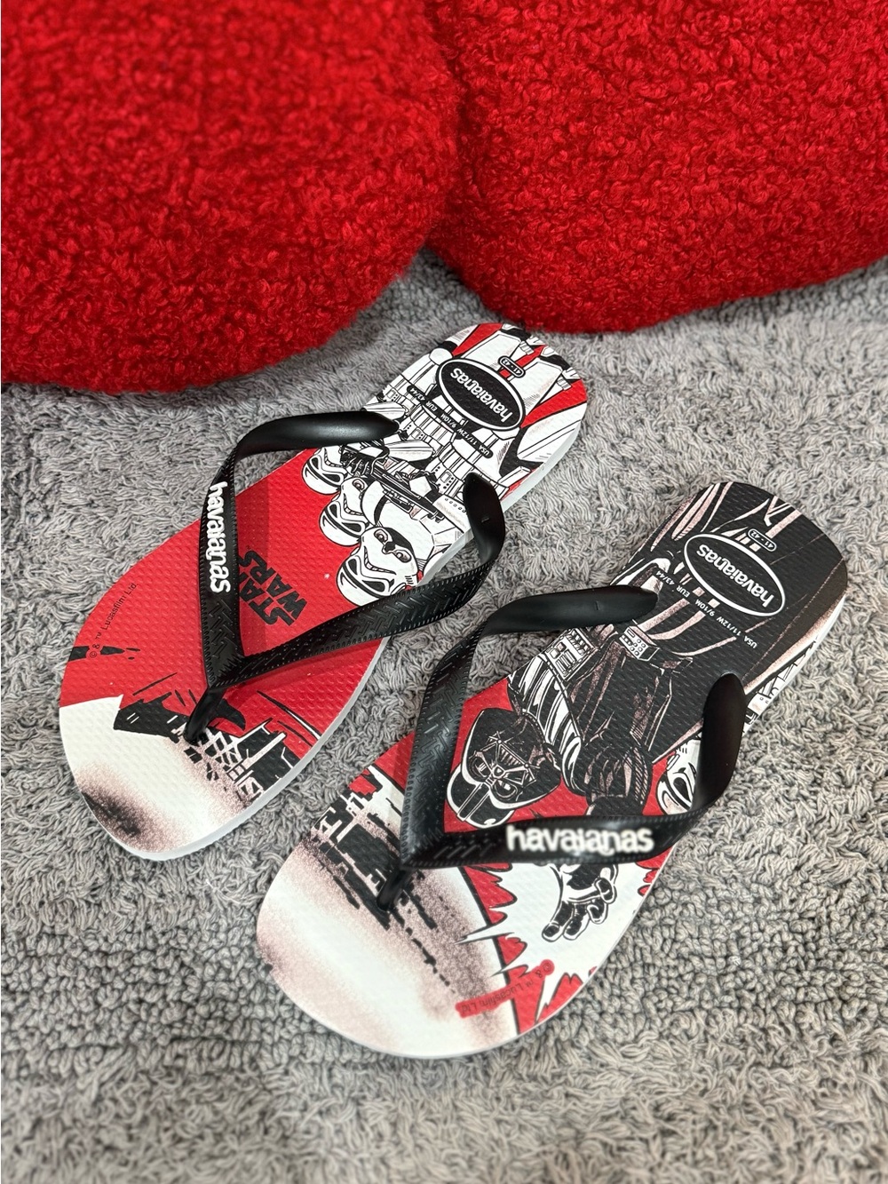 Havaianas Star Wars Darth Vader Stormtrooper Flip Flops Men’s US 9/10 EU 43/44